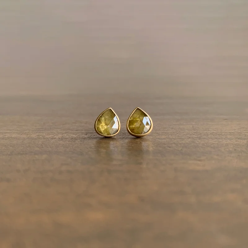 Saffron Diamond Teardrop Stud Earrings