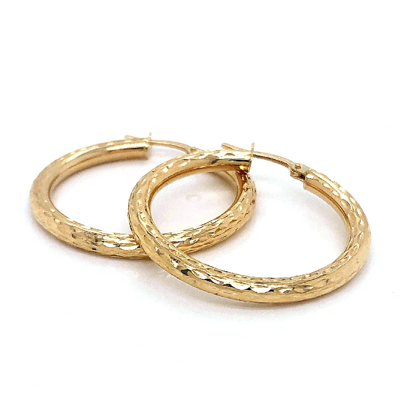 Timeless Elegance, Temporary Discounts – Act Fast Gold Hoop Earrings