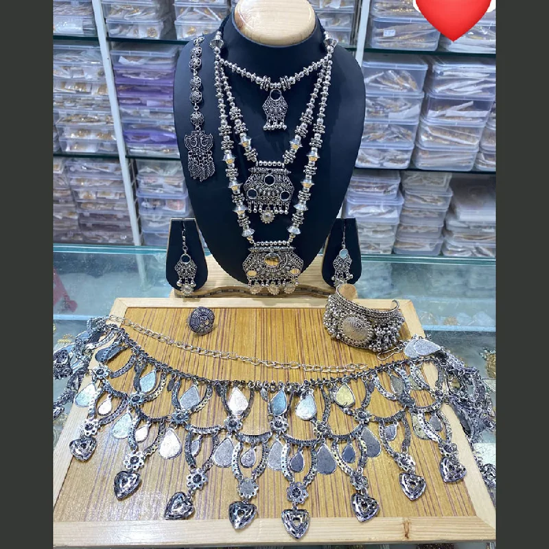 Seasonal Jewelry Deals – Elevate Your Style Pooja Bangles Oxidised Plated Combo Set Seasonal Jewelry Deals – Elevate Your Style Pooja Bangles Oxidised Plated Combo Set